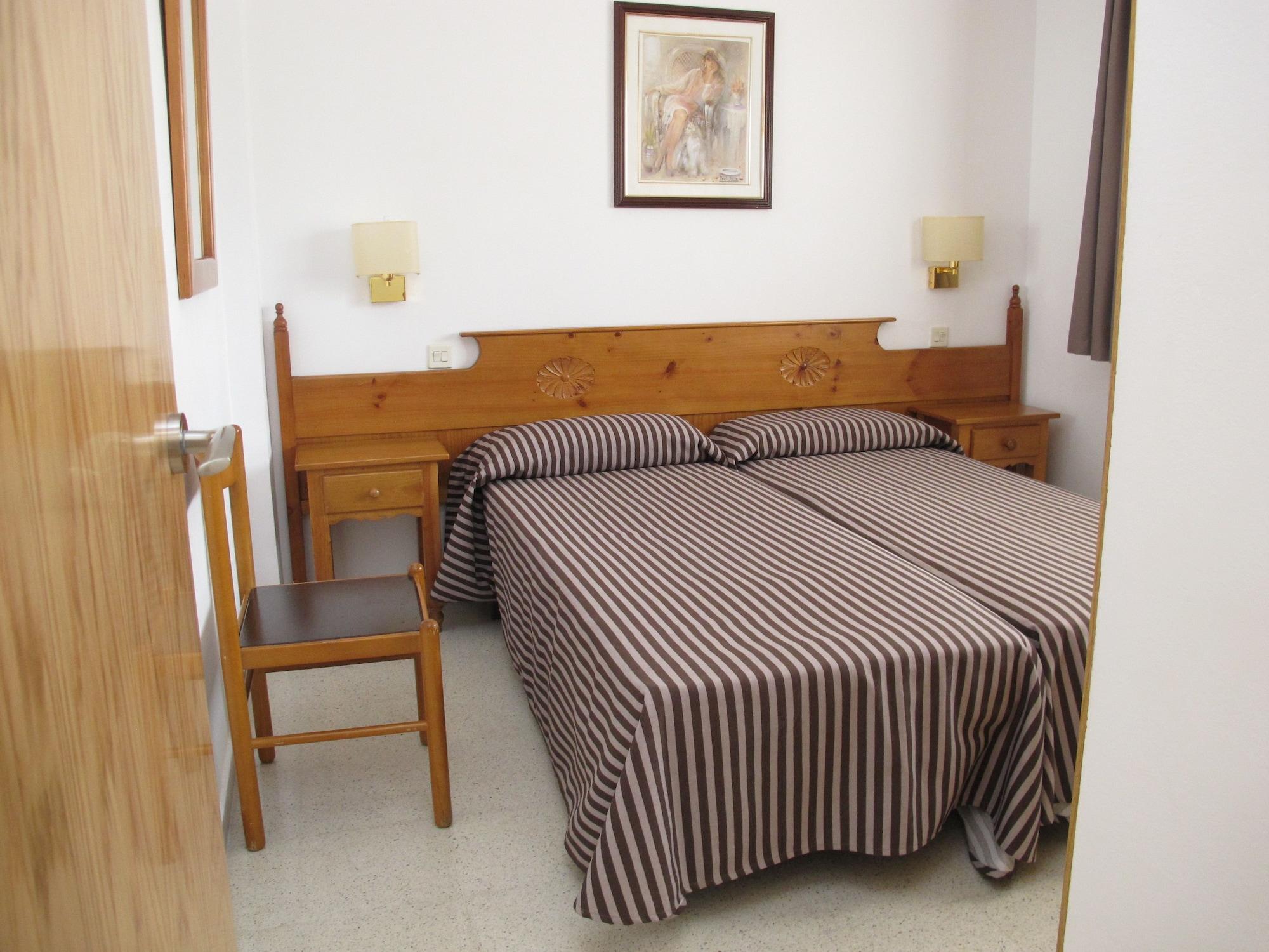 Apartamentos Santi Lloret de Mar Dış mekan fotoğraf