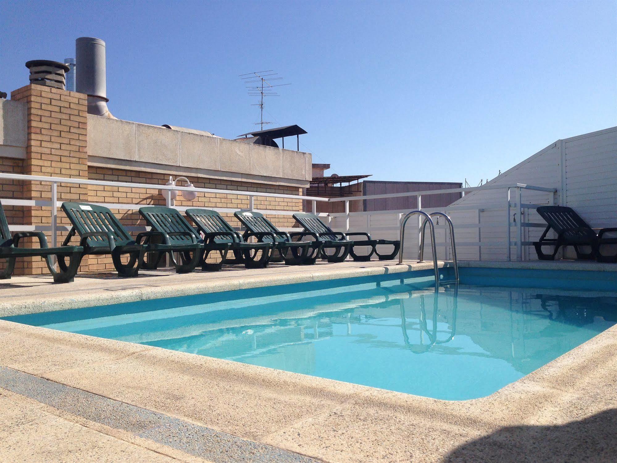 Apartamentos Santi Lloret de Mar Dış mekan fotoğraf
